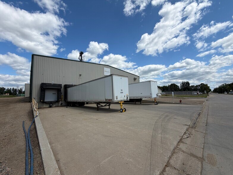 More Photos Of 500 North St W, Harvey Food Processing For Sale