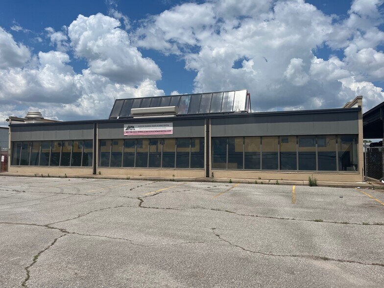 More Photos Of 715-719 SE 59th St, Oklahoma City Office For Lease