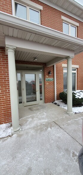 More Photos Of 6900 Houston Rd, Florence Office Residential For Lease