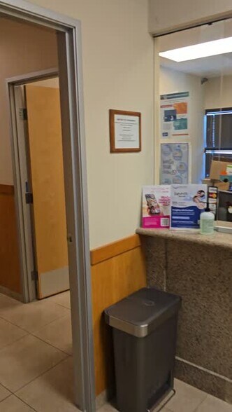 More Photos Of 6216 Brockton Ave, Riverside Office For Sale