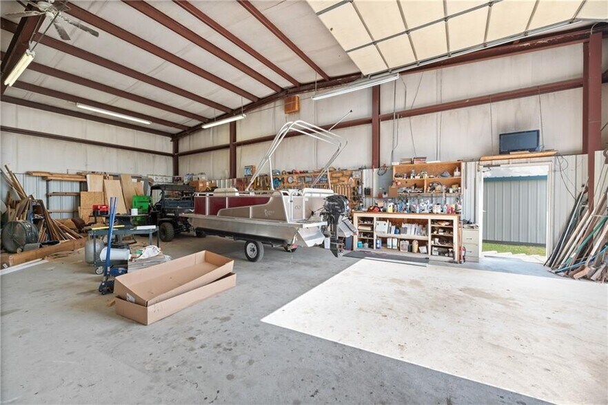 More Photos Of 11932 SW US Highway 54, Augusta Trailer Camper Park For Sale