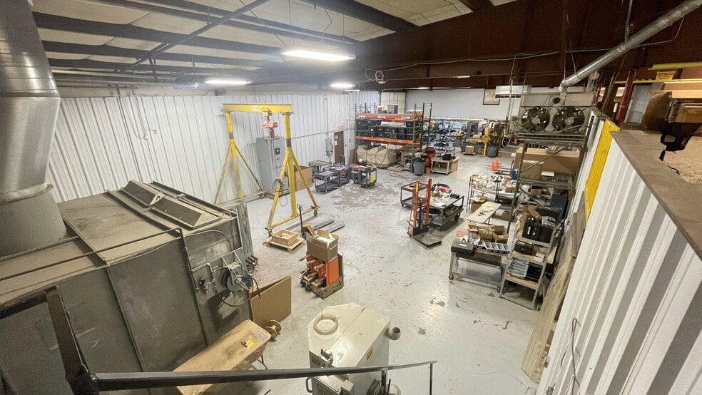 More Photos Of 7519 E Pine St, Tulsa Warehouse For Sale