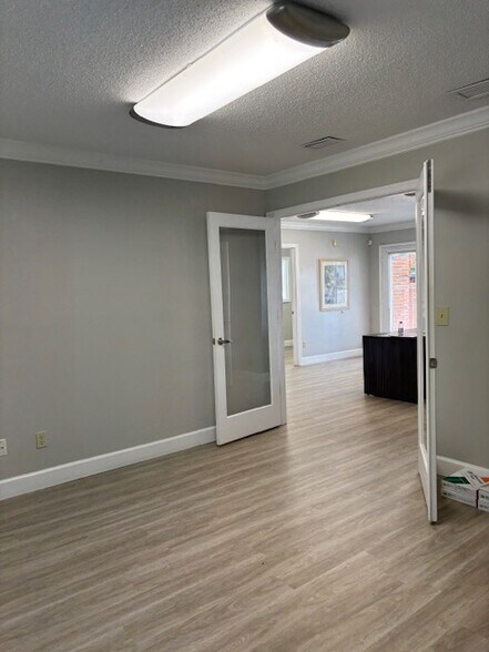 More Photos Of 3092 W Lake Mary Blvd, Lake Mary Office For Lease