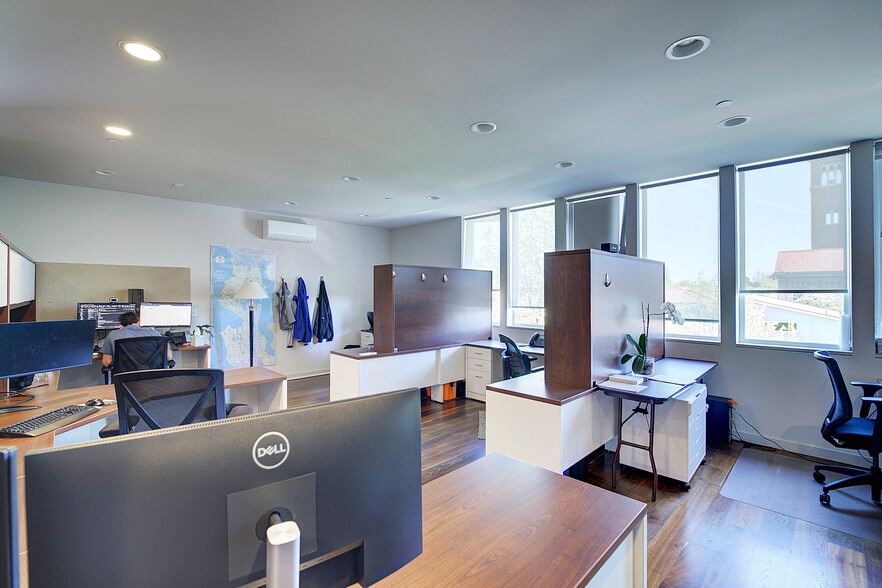 More Photos Of 4147 California Ave SW, Seattle Storefront Retail Residential For Sale