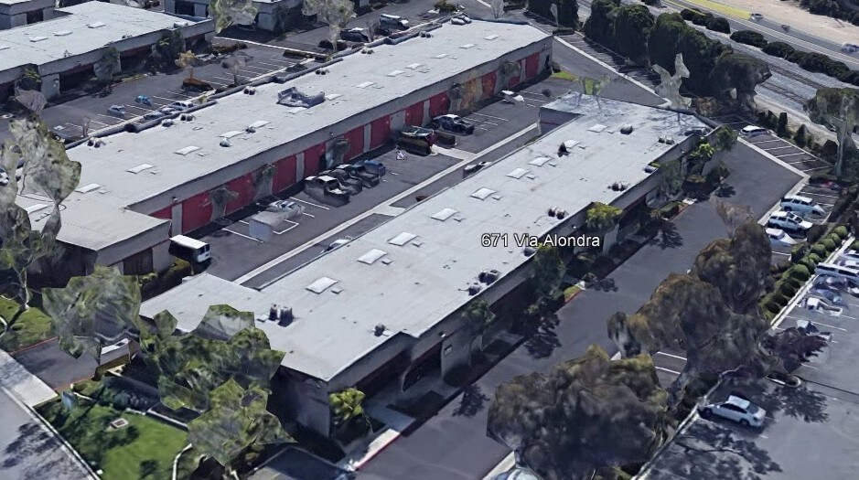 More Photos Of 671 Via Alondra, Camarillo Light Distribution For Lease