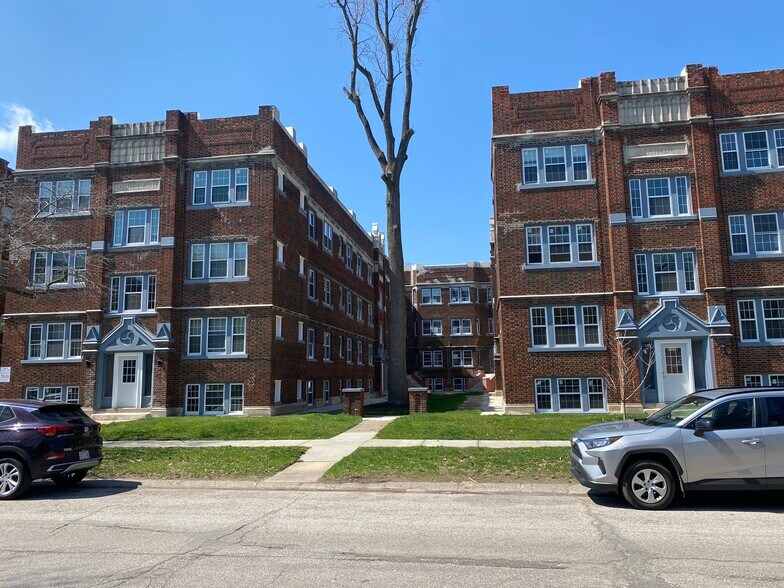 2664 N Moreland Blvd, Cleveland, OH 44120 - Apartments For Sale ...