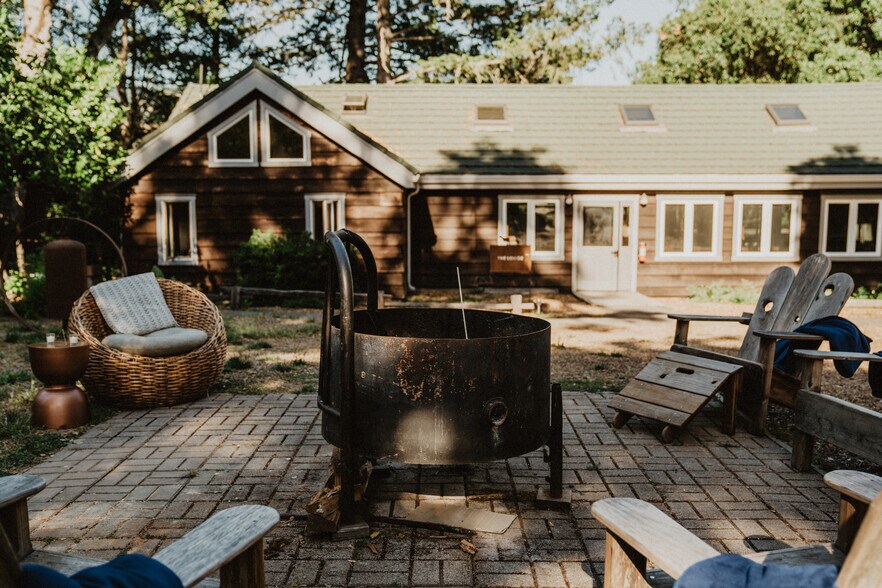 More Photos Of 18501 Van Zandt Resort Rd, Philo Lodge Meeting Hall For Sale