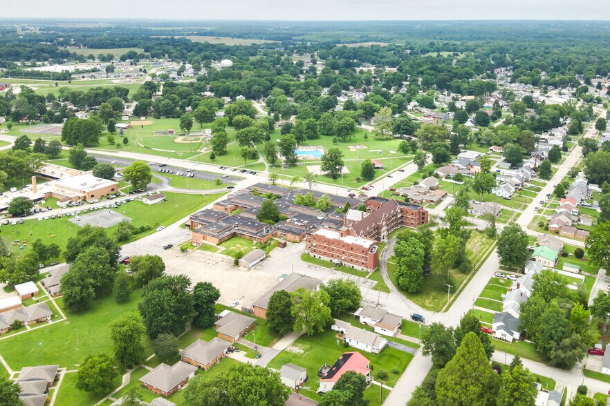 More Photos Of 1616 Cedar St, Lawrenceville Skilled Nursing Facility For Sale