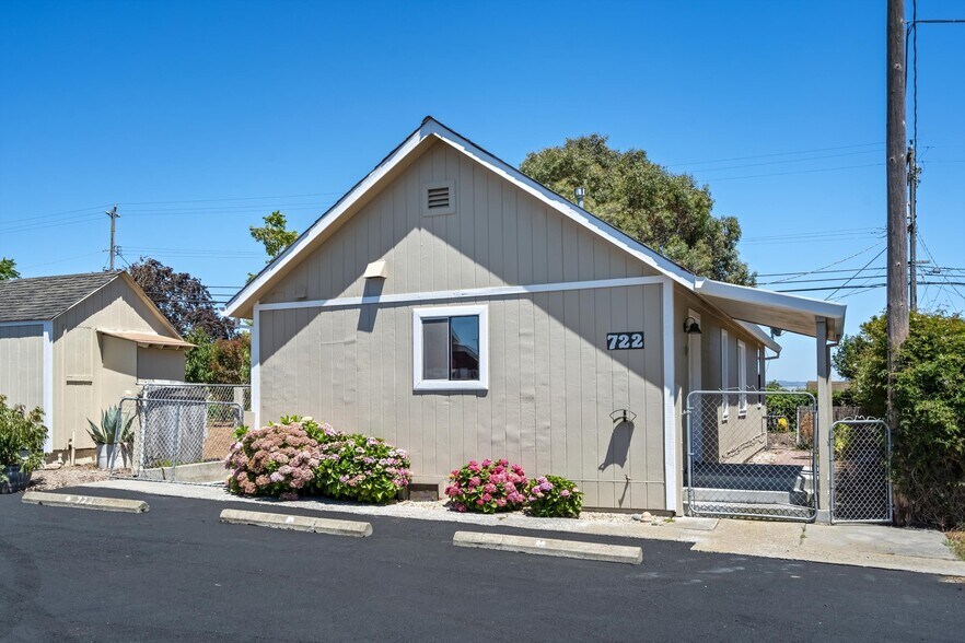 More Photos Of 720-724 Liberty Petaluma CA 94952-1014 rd, Petaluma Land For Sale