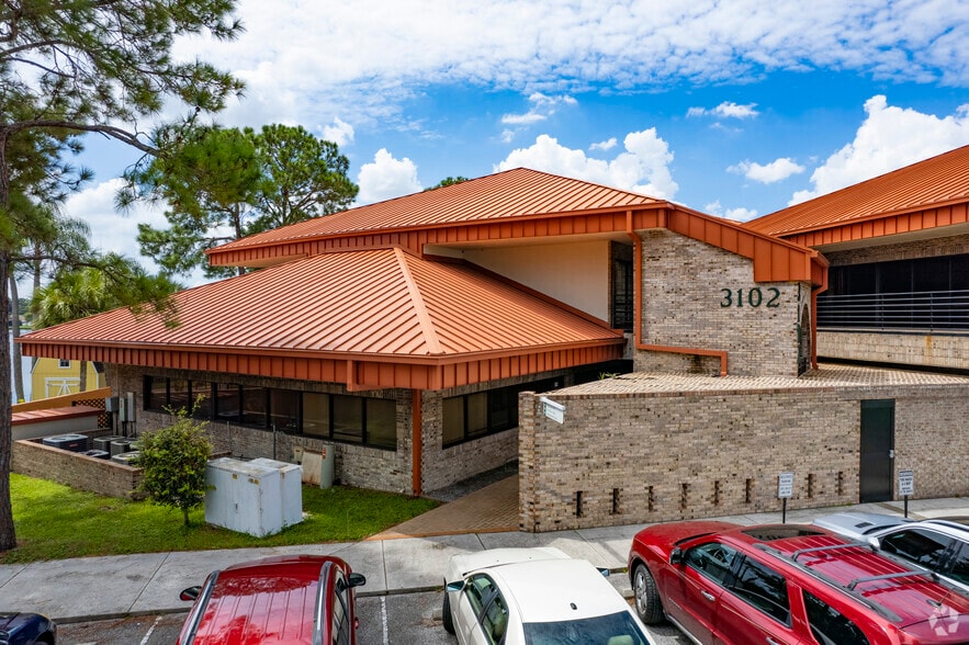 More Photos Of 3102 W Waters Ave, Tampa Unknown For Lease