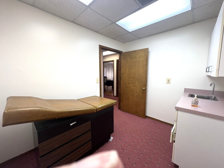 More Photos Of 1163 Route 37 West, Toms River Medical For Sale