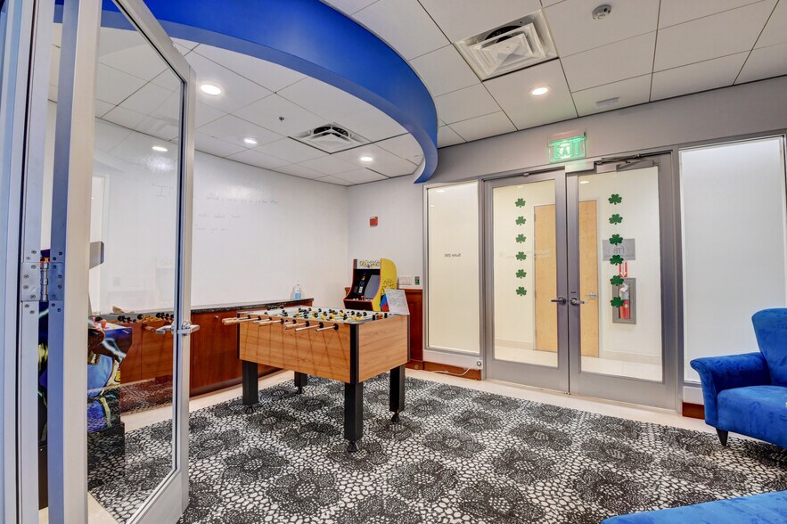 More Photos Of 1095 Broken Sound Pky, Boca Raton Office For Lease