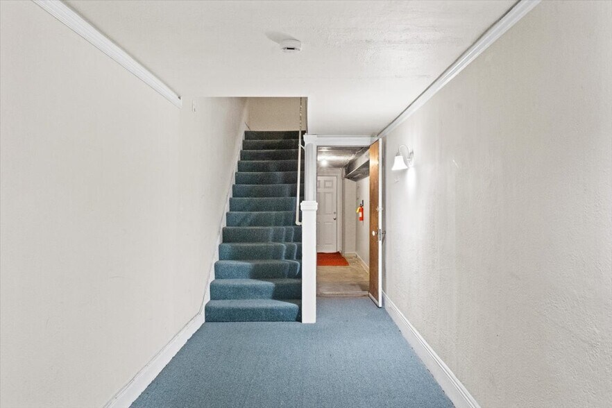 More Photos Of 2835 Anza St, San Francisco Apartments For Sale