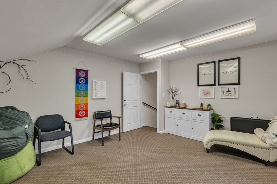 More Photos Of 1554 Union Rd, Gastonia Office For Lease