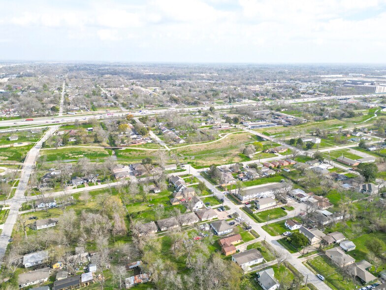 More Photos Of 4905 Kashmere St, Houston Apartments For Sale