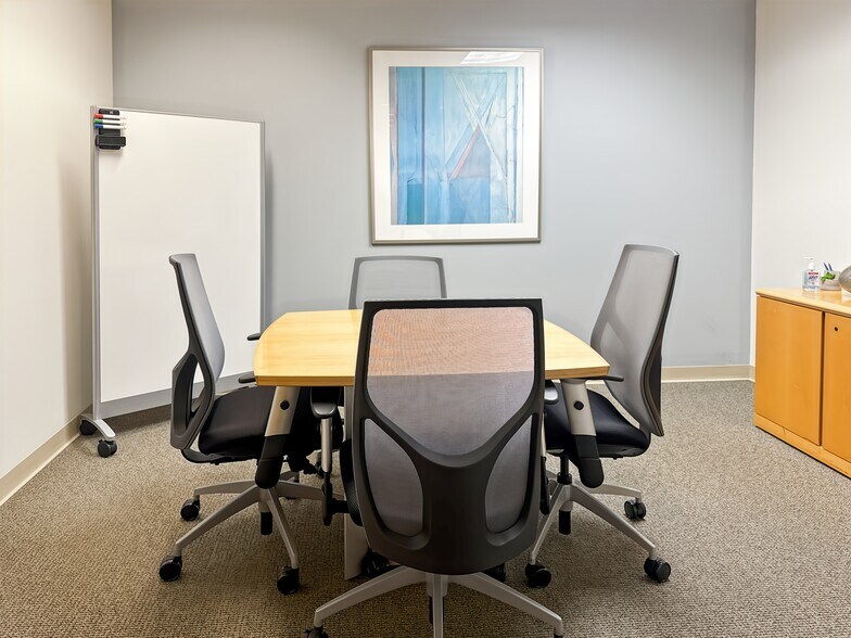 More Photos Of 201 S Biscayne Blvd, Miami Coworking Space
