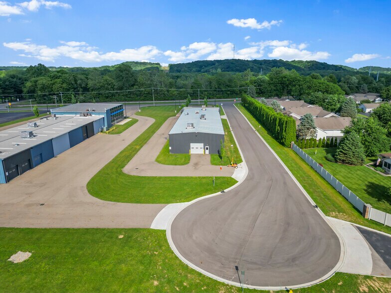 More Photos Of 1401 Mount Vernon Rd, Newark Manufacturing For Lease