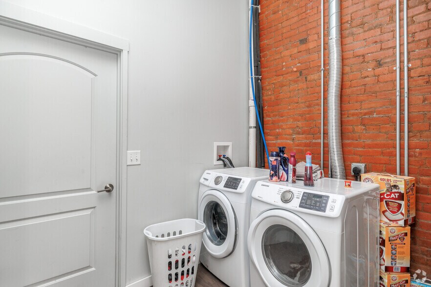 More Photos Of 77 Main St, Cortland Apartments For Lease