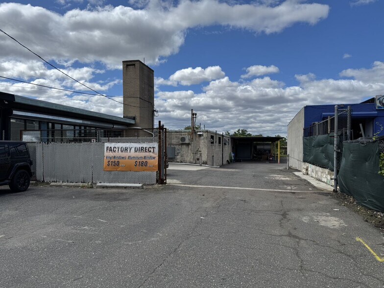 Primary Photo Of 648-658 E Erie Ave, Philadelphia Warehouse For Lease