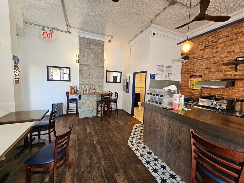 More Photos Of 463 4th Ave, Brooklyn Apartments For Lease