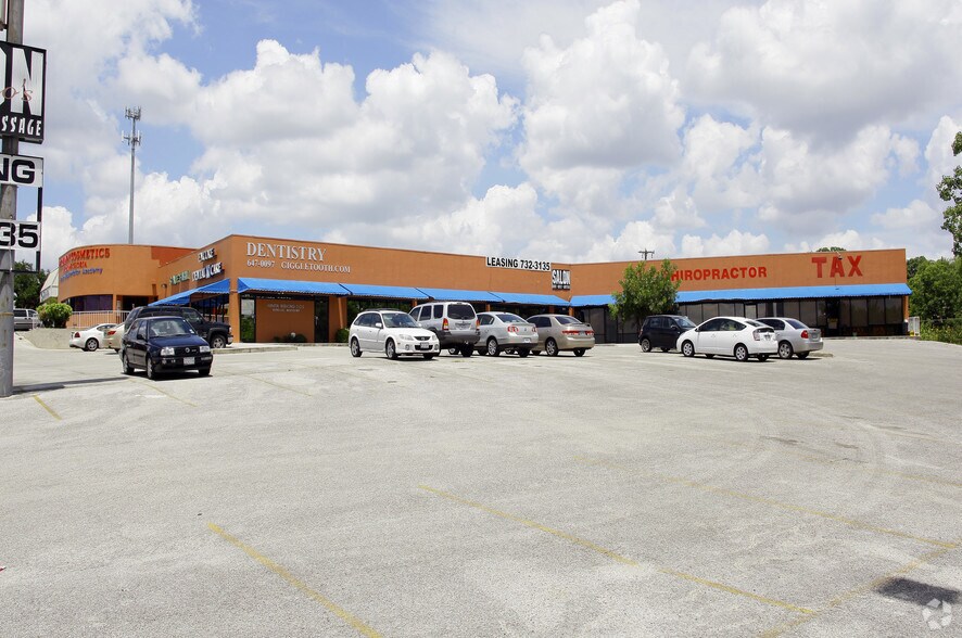 More Photos Of 6324-6342 NW Loop 410, San Antonio Unknown For Lease