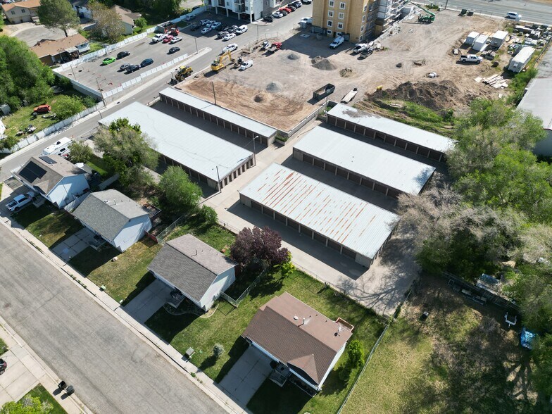 More Photos Of 2087 N Main St, Sunset Freestanding For Sale