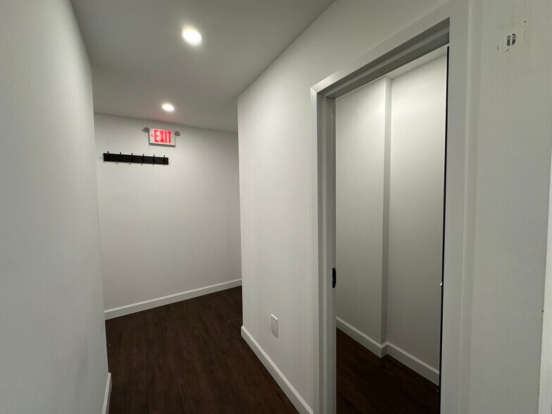 More Photos Of 340A 9th St, Brooklyn Healthcare For Lease