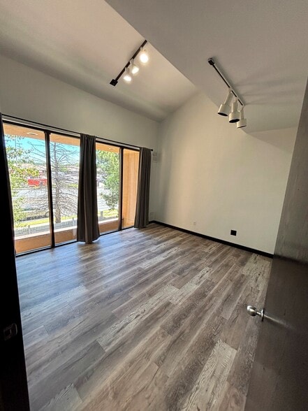 More Photos Of 6025 Erin Park Dr, Colorado Springs Office For Lease