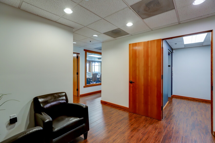 More Photos Of 155 El Camino Real, Tustin Office For Lease