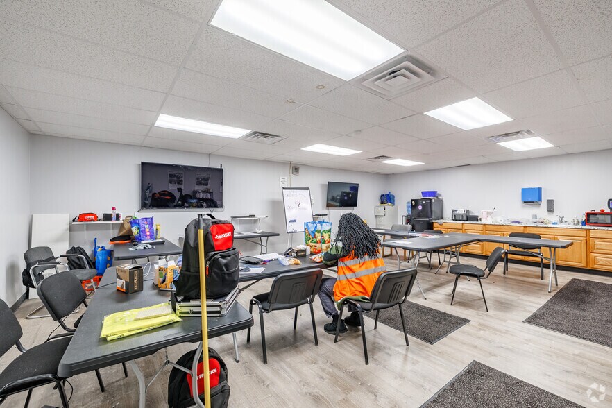 More Photos Of 2001 LeMoyne Ave, Syracuse Industrial For Sale