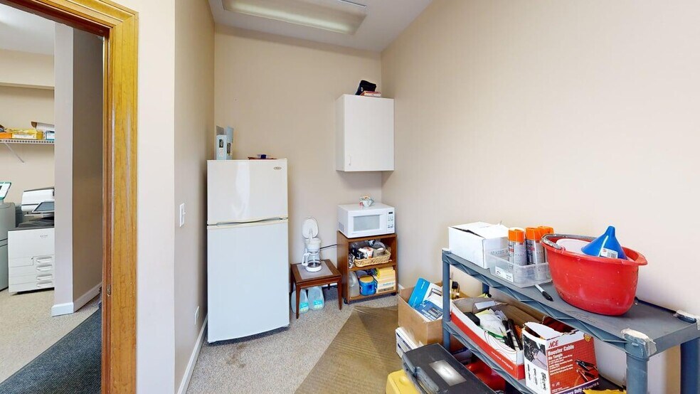 More Photos Of 334 E Colfax St, Palatine Loft Creative Space For Sale