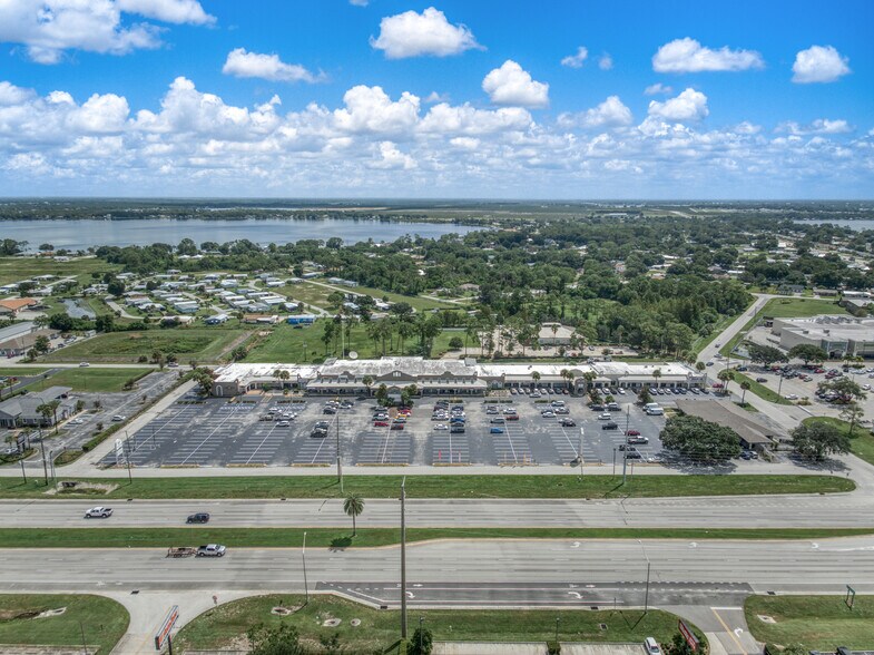 More Photos Of 3750 US Highway 27 N, Sebring General Retail For Lease