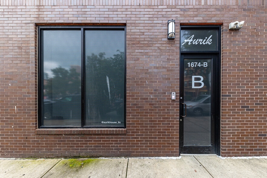 More Photos Of 1674 Park Ave, New York Apartments For Sale