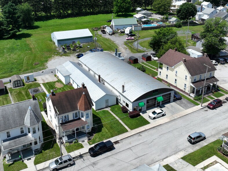 More Photos Of 215 M St, Littlestown Auto Repair For Sale