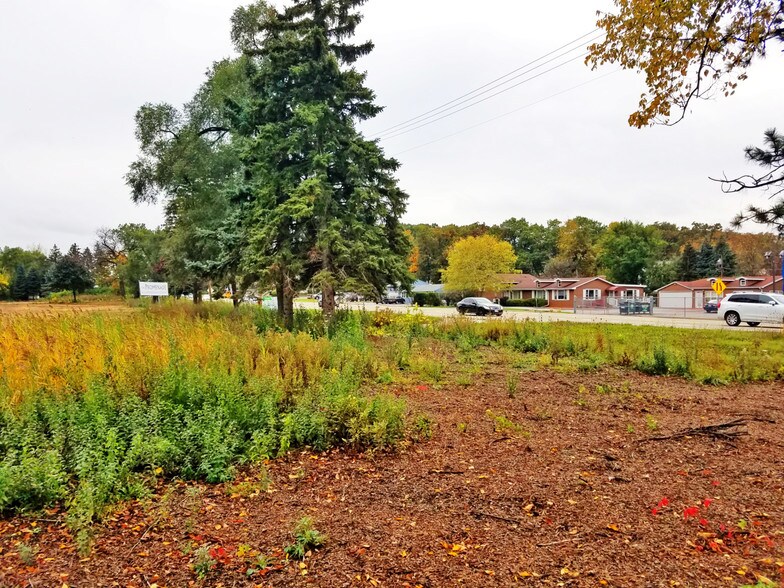 More Photos Of 34165 N Barron Blvd, Grayslake Land For Sale