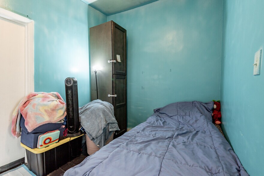 More Photos Of 1397 Flatbush Ave, Brooklyn Storefront Retail Residential For Sale