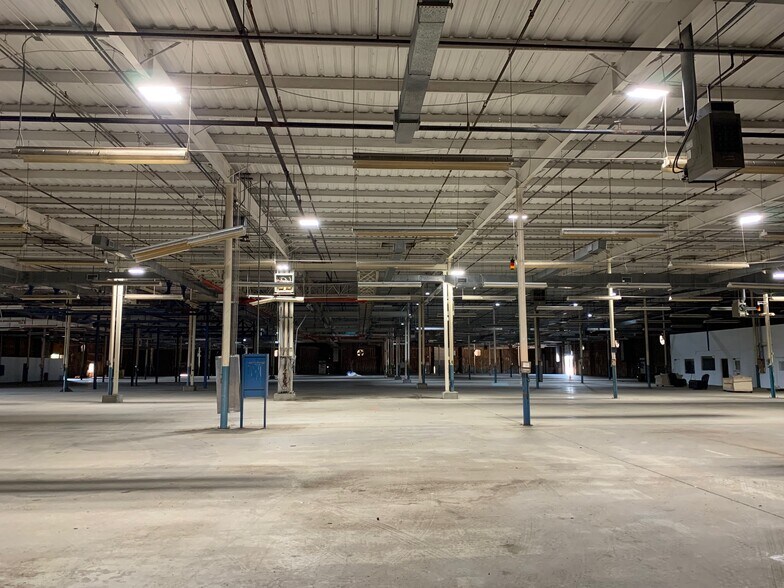 More Photos Of 11670-A Highway 43, Grove Hill Warehouse For Sale