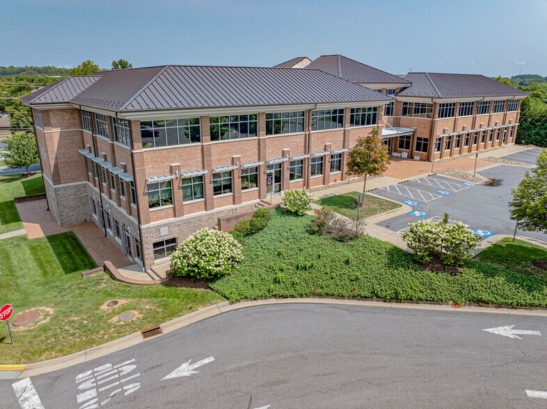 More Photos Of 1705 Amherst St, Winchester Medical For Sale