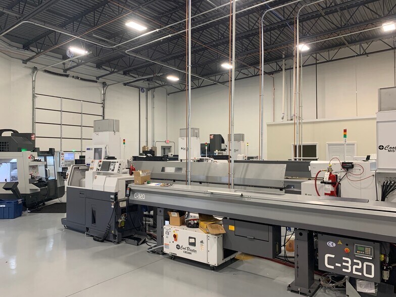 More Photos Of 301-315 Camars Dr, Warminster Light Manufacturing For Sale