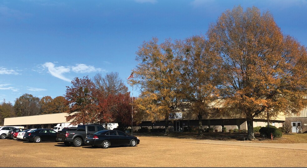Primary Photo Of 1457 Industrial Park Rd, Sardis Distribution For Lease