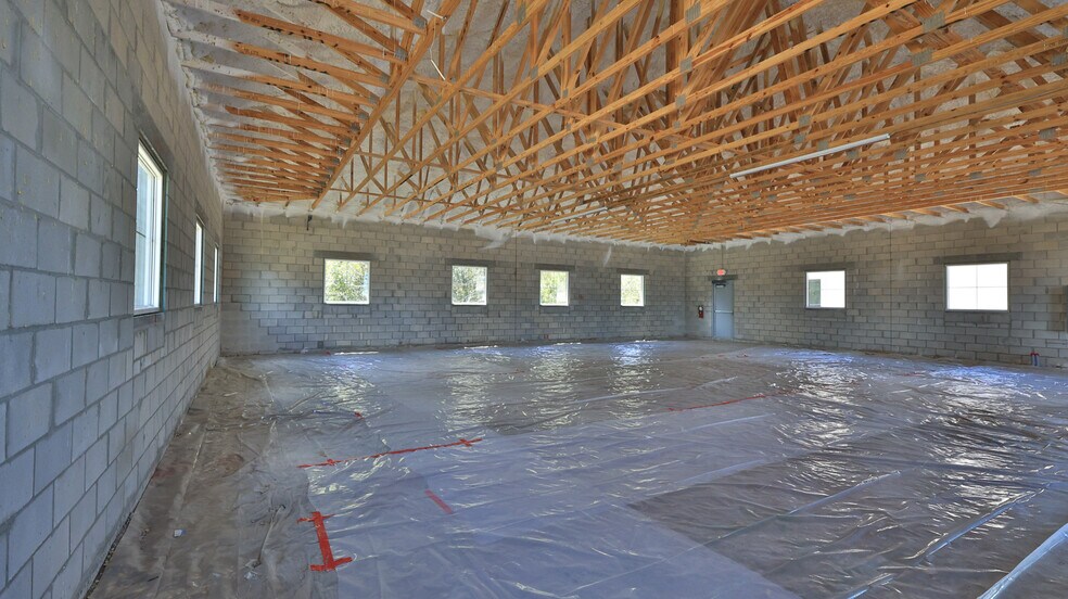 More Photos Of 90 Exchange Loop, Palm Coast Freestanding For Lease