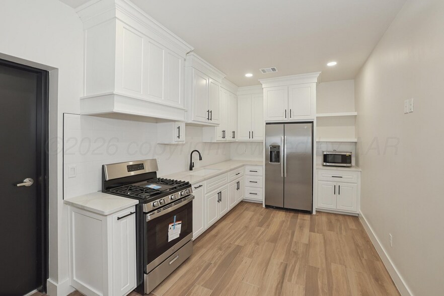 More Photos Of 8501 Cargo Ln, Amarillo Light Manufacturing For Sale