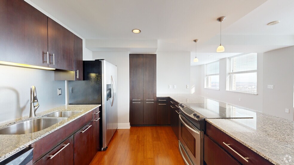 More Photos Of 909 Walnut St, Kansas City Apartments For Lease