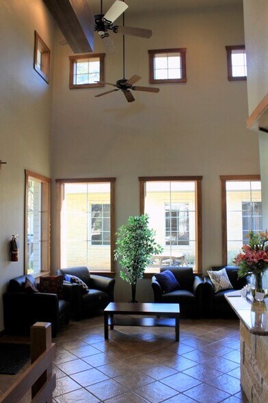 More Photos Of 12171 W Parmer Ln, Cedar Park Medical For Lease
