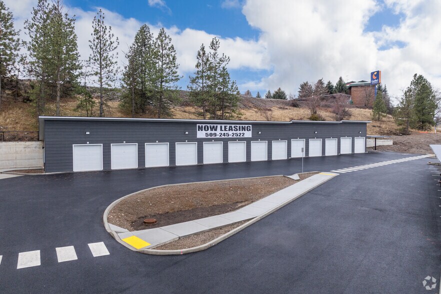 More Photos Of 12608 E Nora Ave, Spokane Valley Apartments For Sale