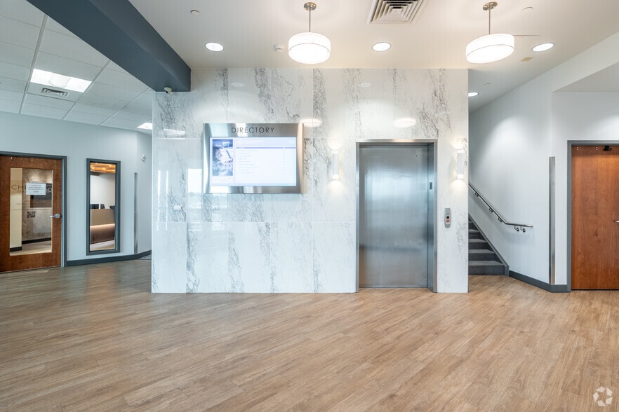 More Photos Of 4809 Argonne St, Denver Medical For Lease