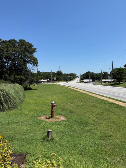 More Photos Of 5246 HWY 441, Nicholson Land For Sale