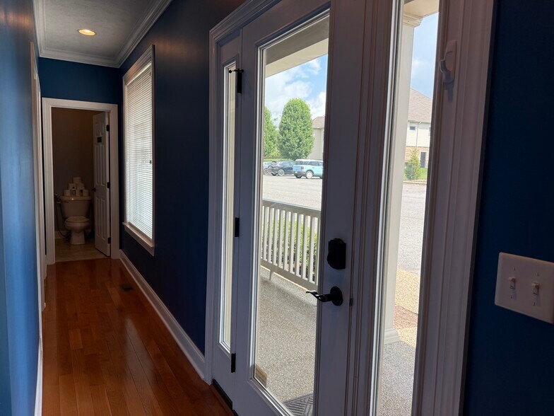 More Photos Of 6000 Coombs Farm Dr, Morgantown Office For Lease