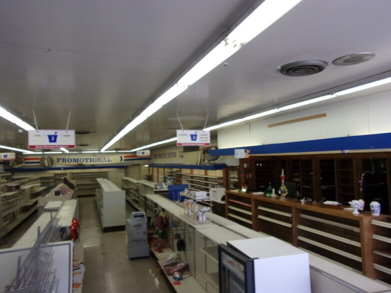 More Photos Of 6918 W Archer Ave, Chicago Storefront For Sale