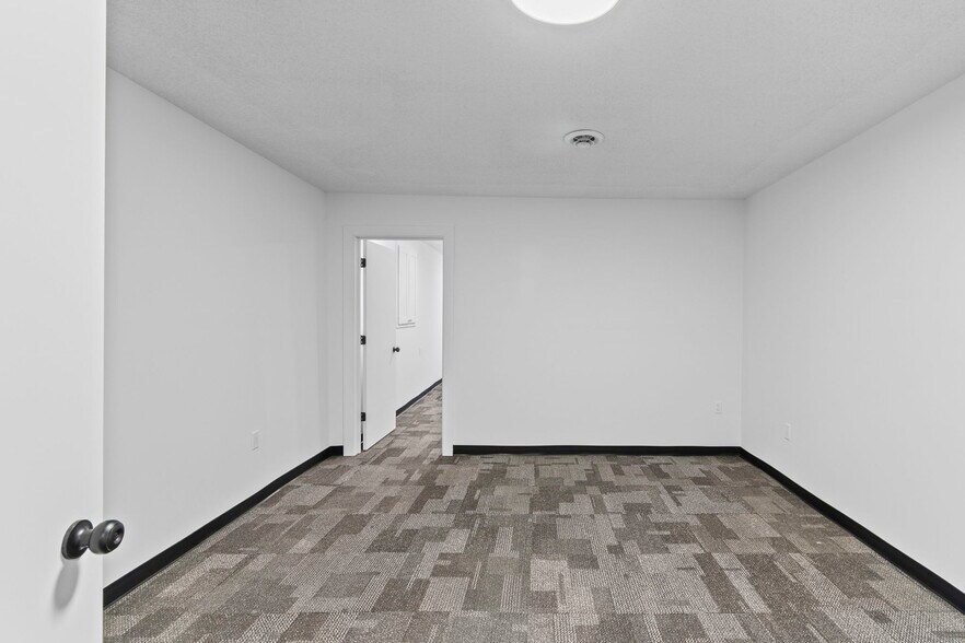 More Photos Of 2015 NW 50th St, Northmoor Religious Facility For Sale